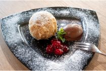 Topfen-Grieß-Knödel – machen Lust auf mehr. • © Claudia Egger