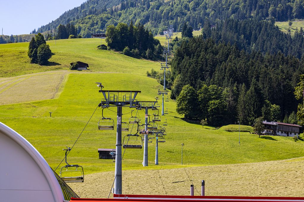 Die Talstation der Gaisbergbahn - Die Talstation liegt am Ortsrand von Kirchberg, ist aber leicht erreichbar (da gut ausgeschildert). - © alpintreff.de - Silke Schön