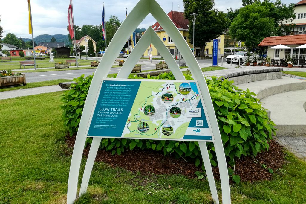 Informationen über den Slow Trail Schaukelweg - Am Anfang des Slow Trails Schaukelweg findest Du Informationen und den Wegverlauf. - © Wörthersee Tourismus, Andreas Irnstorfer Informationen über den Slow Trail Schaukelweg - Am Anfang des Slow Trails Schaukelweg findest Du Informationen und den Wegverlauf. - © Wörthersee Tourismus, Andreas Irnstorfer