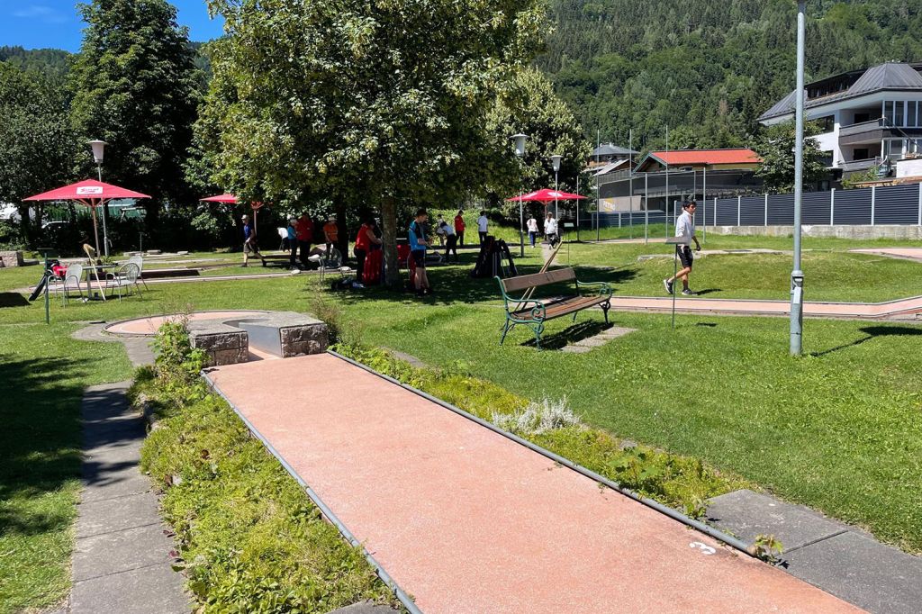 Minigolfplatz - Bischofshofen - Genutzt wird der Platz auch vom Minigolfclub Bischofshofen, der auf Turnieren erfolgreich ist.  - © ASKÖ Minigolf Bischofshofen