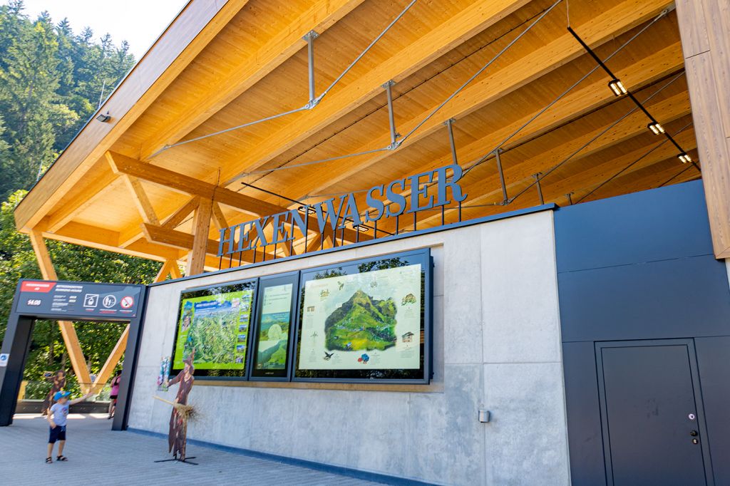 Talstation Hexenwasserbahn - Die Talstation liegt auf einer Höhe von 738 Meter. Während der Fahrt legst Du 419 Höhenmeter zurück. - © alpintreff.de - Silke Schön