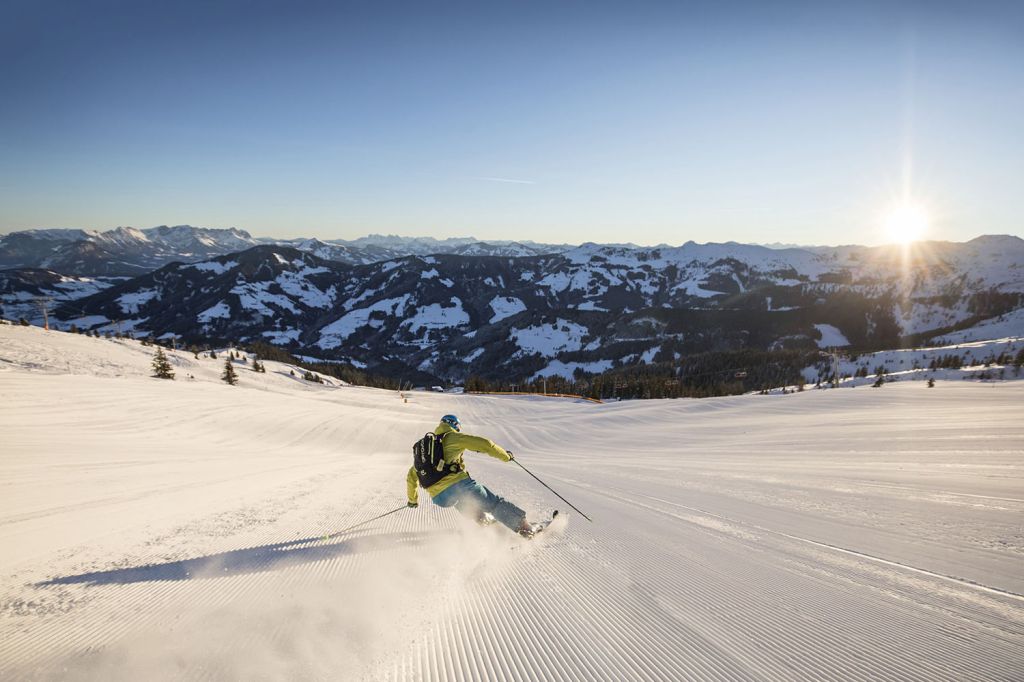 Skigebiet Alpbachtal und Wildschönau - Auf den Pisten des Ski Juwels wirst Du Dich direkt wohlfühlen, denn sie sind breit und sonnig - ein Wintertraum wird wahr! - © Ski Juwel Alpbachtal Wildschönau Skigebiet Alpbachtal und Wildschönau - Auf den Pisten des Ski Juwels wirst Du Dich direkt wohlfühlen, denn sie sind breit und sonnig - ein Wintertraum wird wahr! - © Ski Juwel Alpbachtal Wildschönau