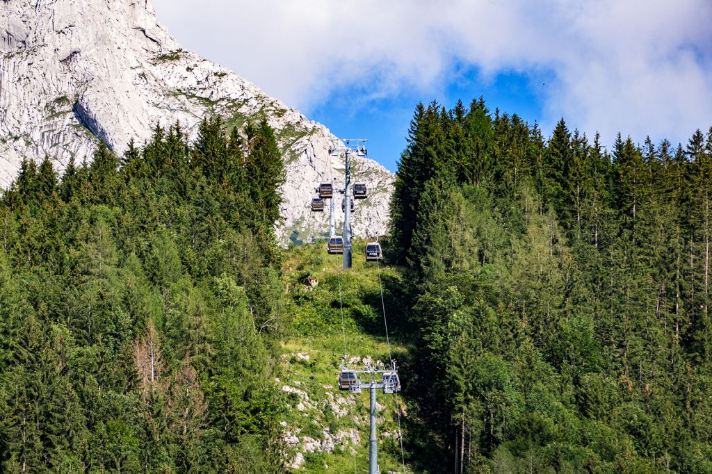 Berchtesgadener Land - Die Streckenlänge beträgt bei der ersten Sektion über 1.800 Metern, die zweite ist noch einmal 1.362 Meter lang. - © alpintreff.de - Christian Schön Berchtesgadener Land - Die Streckenlänge beträgt bei der ersten Sektion über 1.800 Metern, die zweite ist noch einmal 1.362 Meter lang. - © alpintreff.de - Christian Schön