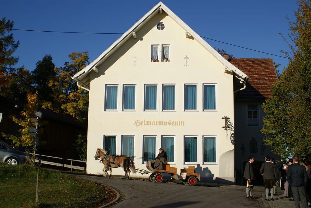 Heimatmuseum - Seeg - In diesem Haus in Seeg im Allgäu befindet sich das Heimatmuseum.  - © Tourist-Info Honigdorf Seeg