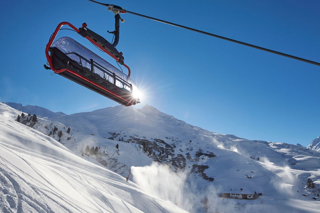 Gampenbahn in Ischgl - Bubbles und Sitzheizung - Selbstverständlich verfügt die Gampenbahn über Sitzheizung, Bubbles und auch über Einzelsitze mit 520 mm Breite. - © TVB Paznaun - Ischgl