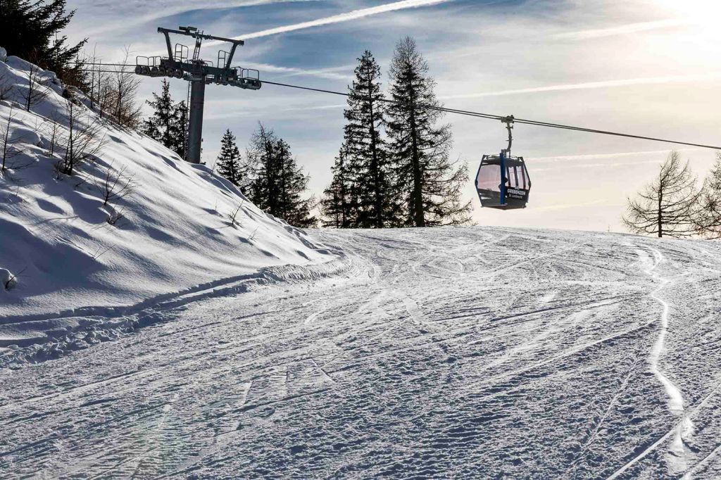 Greben10 Gondelbahn - Impressionen der neuen Gondelbahn Greben10 im Skigebiet Grebenzen - © Mediahome Werbeagentur