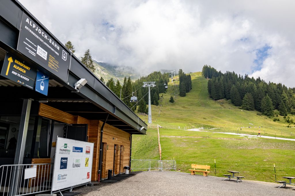 Alpjoch-Bahn - Imst - Hoch-Imst - Talstation - Die Talstation liegt auf einer Höhe von 1.503 Metern... - © alpintreff.de - Christian Schön