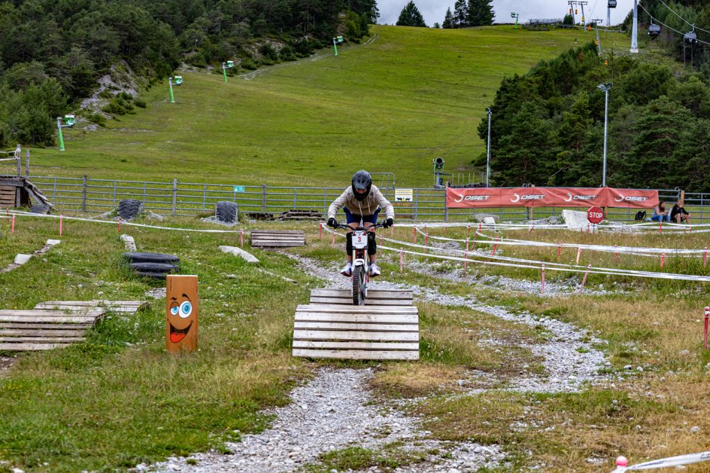E-Trial - Hoch-Imst - Imst - Bilder - Zum Family Park Hoch-Imst gehört neben anderen Nettigkeiten auch ein E-Trial Park. - © alpintreff.de - Christian Schön E-Trial - Hoch-Imst - Imst - Bilder - Zum Family Park Hoch-Imst gehört neben anderen Nettigkeiten auch ein E-Trial Park. - © alpintreff.de - Christian Schön