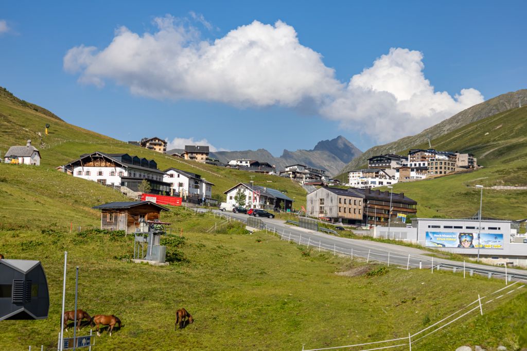 Kühtai in Tirol - Sommer-Eindrücke aus dem Ort - Der Ort Kühtai liegt in Tirol - und zwar auf über 2.000 Metern Höhe. Eine recht außergewöhnliche Lage!  - © alpintreff.de - Christian Schön