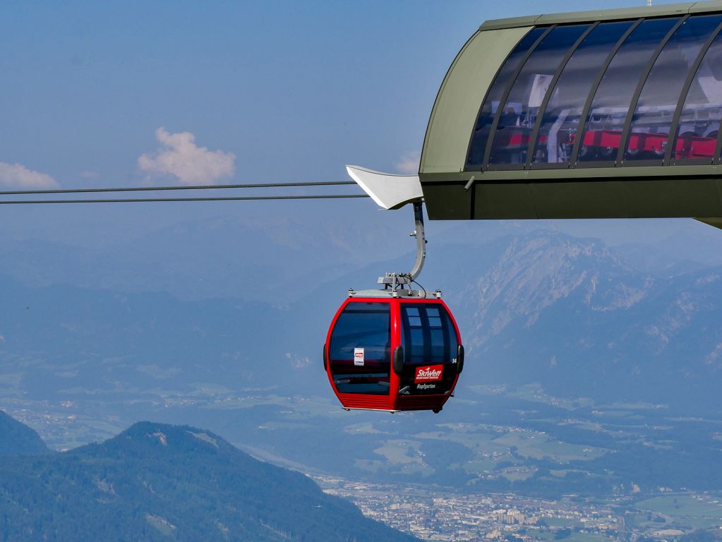 Salvenbahn II - Die Salvenbahn II ersetzt seit 2008 den altehrwürdigen 1er Sessellift und die 3er Sesselbahn, die jetzt nur noch im Winter in Betrieb ist. - © alpintreff.de / christian schön Salvenbahn II - Die Salvenbahn II ersetzt seit 2008 den altehrwürdigen 1er Sessellift und die 3er Sesselbahn, die jetzt nur noch im Winter in Betrieb ist. - © alpintreff.de / christian schön