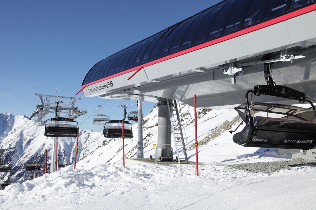 Sonnenbahn - B5 - Ischgl - Die weiteren Bilder der ansonsten recht unspektakulären Bahn sind unkommentiert. Ein Wort noch zu den Pisten: Die sind im Bereich der Sonnenbahn natürlich leicht. - © TVB Paznaun - Ischgl