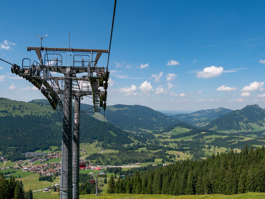 Talfahrt Iselerbahn Oberjoch - Und dann ging es auch schon wieder zurück in Richtung Tal nach Oberjoch. - © alpintreff.de / christian schön Talfahrt Iselerbahn Oberjoch - Und dann ging es auch schon wieder zurück in Richtung Tal nach Oberjoch. - © alpintreff.de / christian schön