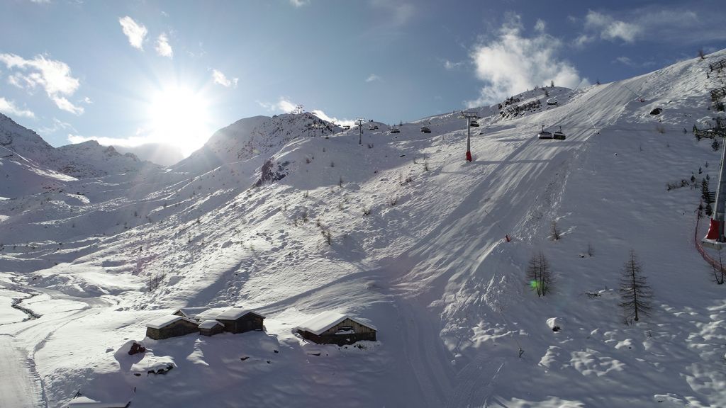 Die neue Velilleckbahn in Ischgl - Strecke mit darunter liegender Piste - © TVB Paznaun - Ischgl