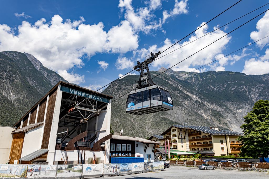 Venetseilbahn - Zams in Tirol - Bergbahn - Die Streckenlänge der Venetbahn beträgt über 3.400 Meter. - © alpintreff.de - Christian Schön