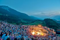 Aufführungen vor besonderer Kulisse - Heute wird die beeindruckende Burgarena für Festspielaufführungen genutzt. • © Region Villach Tourismus, Adrian Hipp