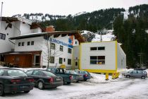 Die neue Talstation der Almkopfbahn - Das neue Gebäude der Talstation in Bichlbach - macht schon etwas mehr her. • © alpintreff.de - Christian Schön