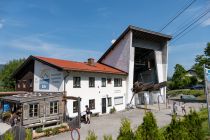 Karwendelbahn Mittenwald - o setzt man mittlerweile eher auf den sanften Tourismus. Seit 2008 gibt es an der Bergstation deutschlands höchstes Natur-Informationszentrum mit tollen Einblicken in die Natur am Berg.  • © alpintreff.de - Christian Schön