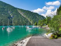 Segeln ist auf dem Achensee natürlich ebenfalls beliebt.  • © alpintreff.de - Christian Schön