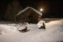 Nachtrodeln in Fiss - An einem Abend in der Woche findet Nachtrodeln statt, entsprechend ist die Rodelbahn beleuchtet.  • © Fisser Bergbahnen GmbH, Andreas Kirschner