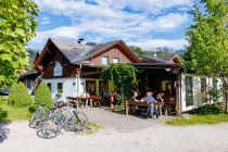 Gasthaus Rostiger Anker am Grundlsee - Am Ostufer befindet sich auch das Gasthaus Rostiger Anker • © alpintreff.de - Christian Schön