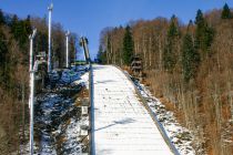 Gehen wir nun noch weiter zurück, in den Januar 2008. Etwas Schnee liegt noch auf der Schanze. • © alpintreff.de - Christian Schön