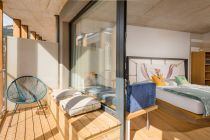 Zimmer Hotel BLÜ - Doppelbettzimmer mit eigenem Balkon. • © Hotel BLÜ