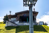 Die Bergstation der Buchensteinwand - Nach ungefähr sieben Minuten Fahrtzeit erreichst Du die Bergstation. • © alpintreff.de - Silke Schön