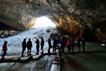 Schellenberger Eishöhle - Marktschellenberg - Am Untersberg bei Marktschellenberg im Berchtesgadener Land liegt die Schellenberger Eishöhle. • © Verein für Höhlenkunde Schellenberg e.V.