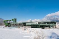 ... ist ein Besuch der Alpentherme Ehrenberg in Reutte eine feine Abwechslung. • © TVB Naturparkregion Reutte