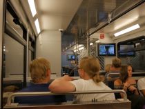 Den Blick sollte man vor allem in der ersten Streckenhälfte (ab Eibsee) nach außen richten. Die zweite Hälfte verläuft im Tunnel. • © alpintreff.de / christian Schön