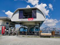 Bergstation der Brandstadlbahn - Die Bergstation der Brandstadlbahn präsentiert sie wie schon die Talstation ohne jeden Schnickschnack. • © alpintreff.de / christian schön