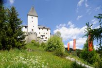 Die Burg Mauterndorf - So sieht die Burg Mauterndorf von außen aus.  • © Salzburger Burgen und Schlösser