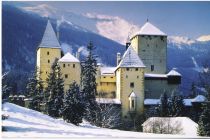 Winteransicht Burg Mauterndorf - Auch im Winter eine Pracht und besuchbar: die Burg Mauterndorf. • © Salzburger Burgen und Schlösser