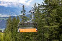 Star Jet 2 - Flachau - Bergbahn-Bilder - Ein Sessel bietet Platz für 6 Personen. • © alpintreff.de - Christian Schön