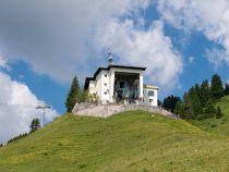 Bergstation der alten Hahnenkammbahn bis 2010 - Und noch ein Foto der Bergstation. • © alpintreff.de / christian schön