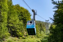 Herzogstandbahn am Walchensee - Berg der Gegensätze: Am Herzogstand gibt es ähnlich wie auch am Tegelberg den Blick über mächtige Dreitausender im Süden und gleichzeitig das Voralpenland im Norden. • © alpintreff.de / christian Schön