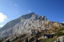 An der Bergstation hat man übrigens einen perfekten Blick auf die Alpsptze (2.628 m)
 • © alpintreff.de / christian Schön