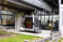 Serlesbahn - Mieders - Bilder - Gondeln - In eine Gondel passen acht Personen. • © alpintreff.de - Christian Schön