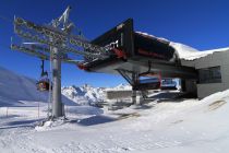 Palinkopfbahn und Gampenbahn - Ebenfalls oben am Palinkopf befindet sich übrigens auch die Bergstation der Gampenbahn, die im darauffolgenden Jahr erneuert wurde. • © TVB Paznaun - Ischgl