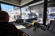 Visnitzbahn - Kontrollraum - Mit dem Blick aus dem Kontrollraum verabschieden wir uns dann von der Visnitzbahn. • © TVB Paznaun - Ischgl