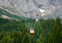 Eibsee-Seilbahn im Sommer - Und jetzt ein paar Sommerbilder der Eibsee-Seilbahn in Grainau • © alpintreff.de / christian schön