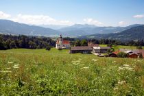 Langenegg mit tollem Blick auf die Region Bregenzerwald. • © Christopf Lingg, Bregenzerwald Tourismus