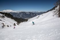 Skifahren an der Kanzelwand. • © Kleinwalsertal Tourismus, Bastian Morell