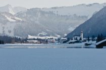 St. Ulrich am Pillersee im Winter. • © Kitzbüheler Alpen, PillerseeTal