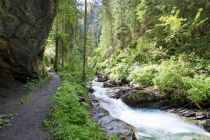 Wandern und die wunderschöne Landschaft im Tiroler Oberland entdecken.  • © TVB Tiroler Oberland, Kurt Kirschner