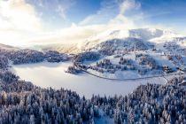 Idyllische Aussicht auf die winterliche Turracher Höhe. • © www.turracherhoehe.at, Rossmann