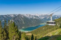 Die Rofanseilbahn über dem Achensee.  • © Achensee Tourismus