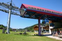 Talstation der Asitzbahn I. Im Sommer ein Eldorado für Mountainbiker. • © skiwelt.de / christian schön