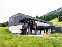 Die Talstation der Grenzwiesbahn im Sommer - leider geschlossen.  • © skiwelt.de - Christian Schön