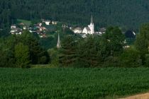 Blick auf Weißenstein in Kärnten. • © Region Villach Tourismus, Adrian Hipp